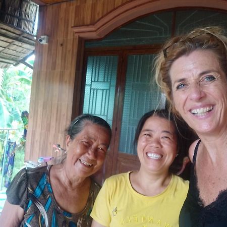 Homestay Ngoc Sang Vĩnh Long Buitenkant foto