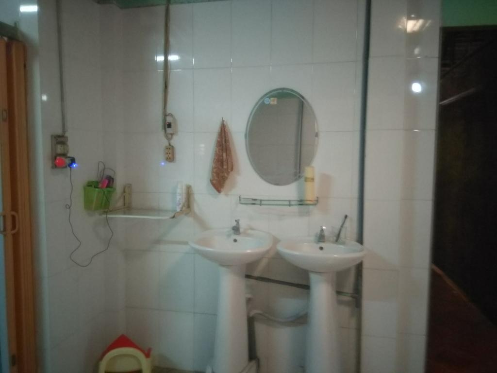 Homestay Ngoc Sang Vĩnh Long Buitenkant foto